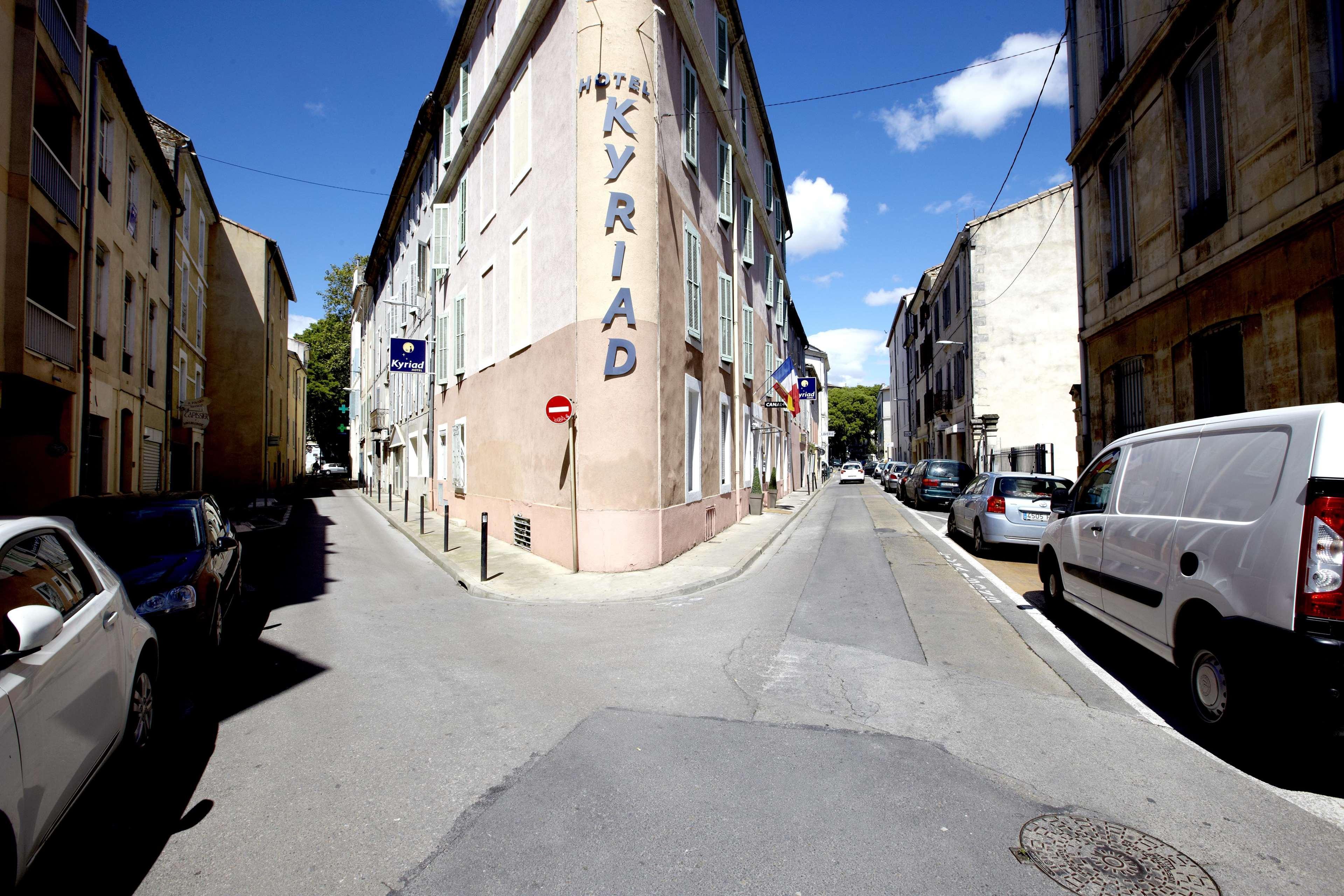 Kyriad Nimes Centre Exterior photo